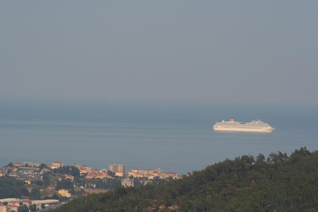 Villa Claudia Quiliano Ruang foto