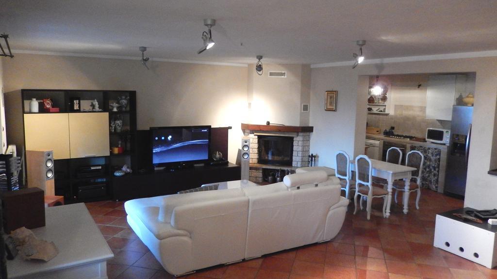 Villa Claudia Quiliano Ruang foto