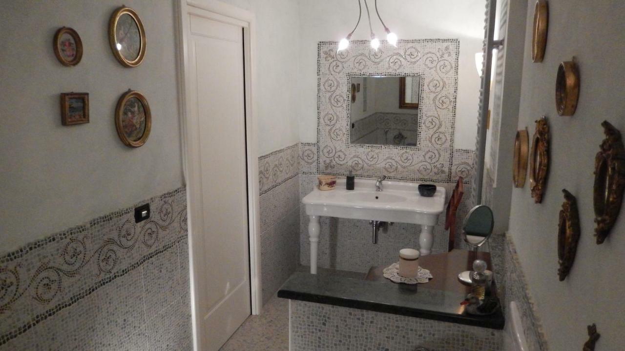 Villa Claudia Quiliano Bagian luar foto